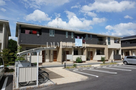 カーサ・デルソーレⅡの外観画像