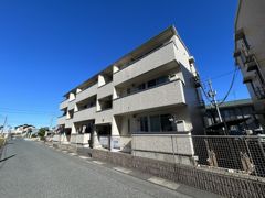 リビングタウン両三柳 B棟の外観画像