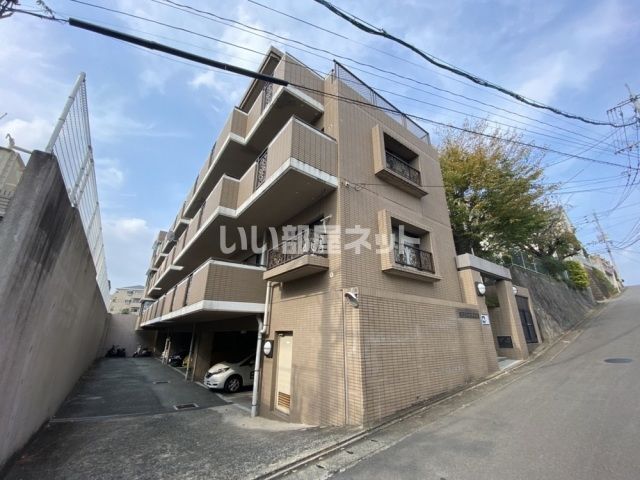 セプトナオ寺塚の外観画像