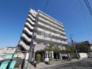 シュプレーム堺の外観