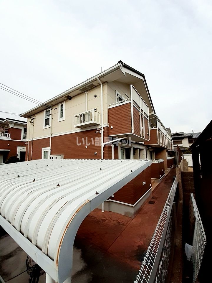 サラスヴァ－ティ－Hの外観画像