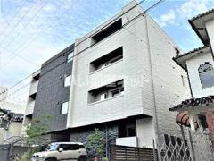 グランプレイスの外観画像