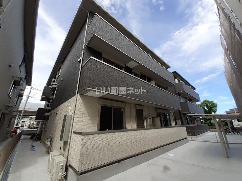 デーヴァ林崎の外観画像