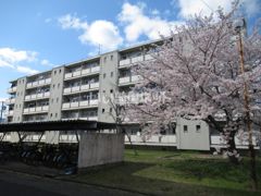 ビレッジハウス上野服部2号棟の外観画像