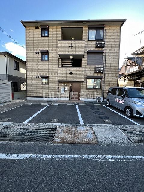 メゾン・ルポーゼ きのかわの外観画像