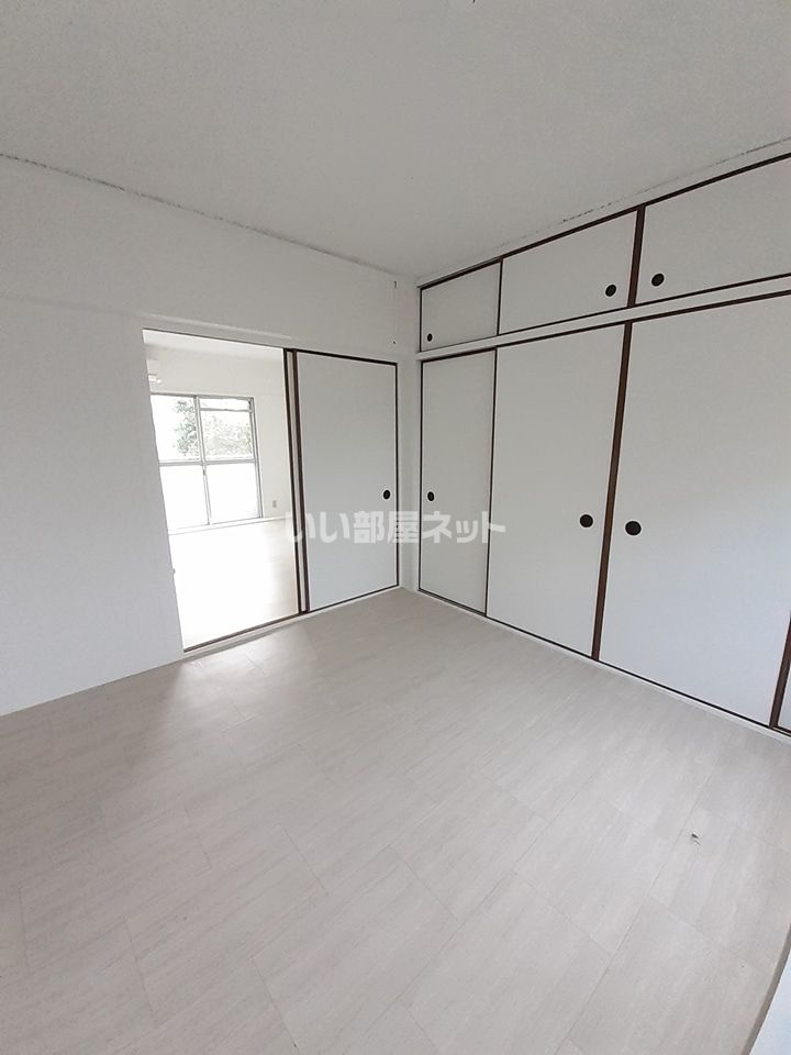洋室