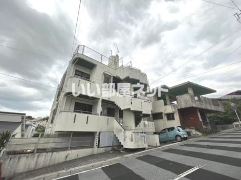 均アパートの外観画像