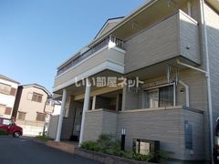 クレセント茨木Ⅱの外観画像