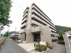 スカール屋島の外観画像