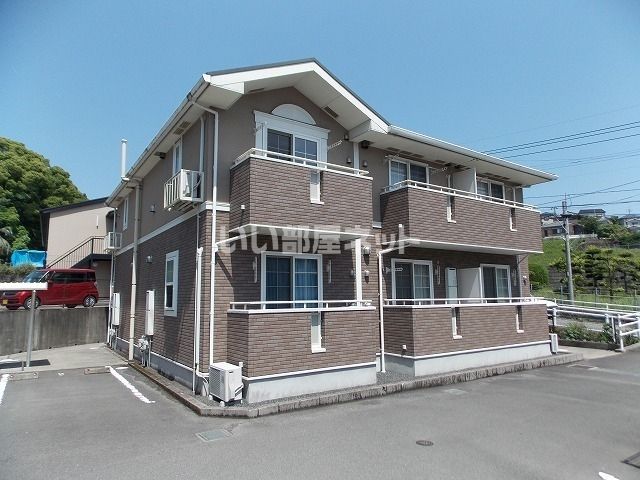 鹿児島中央駅よりバス31分 徒歩2分 築16年3ヶ月 2階建の賃貸物件