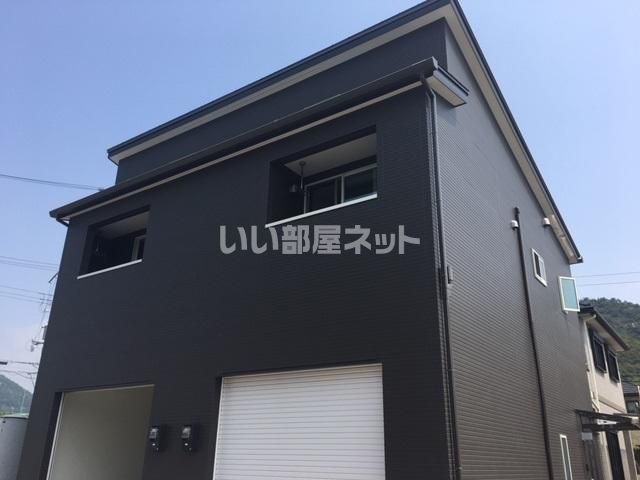 ガレージハウス姫路東の外観画像