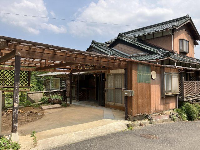 亀山市 戸建ての外観画像