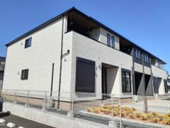 カーサ・イリーデⅡの外観画像