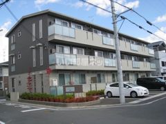 アドミラブールA棟の外観画像