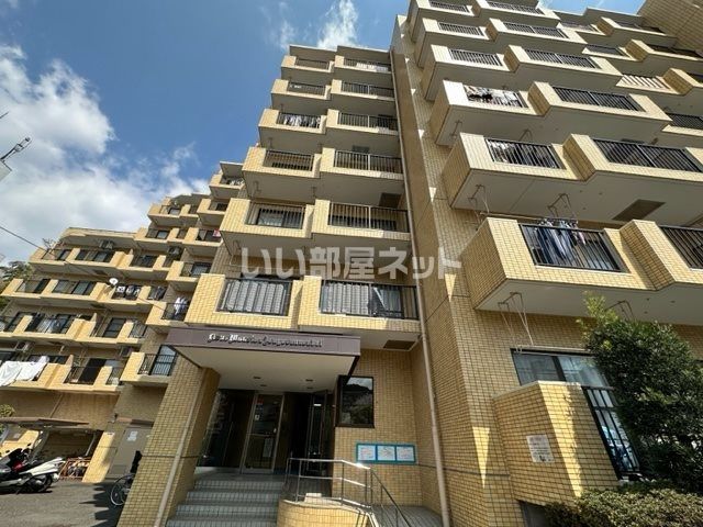 ライオンズマンション磯子山王台の外観画像