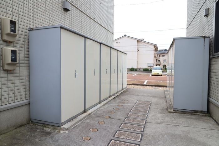その他