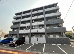 クオーレ日岡の外観画像