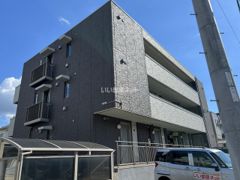 リヴュールの外観画像