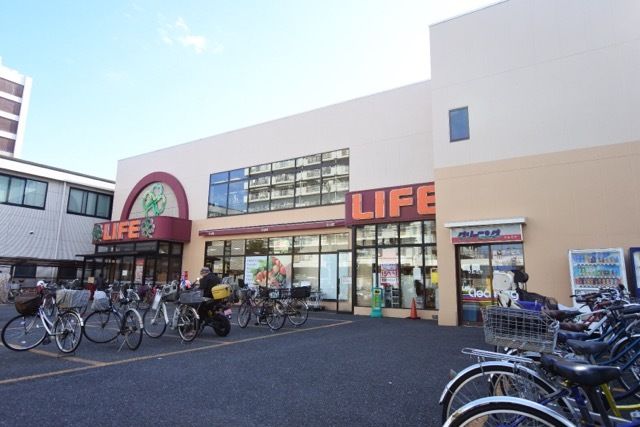 近くに施設あり