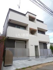 フィオーレの外観画像