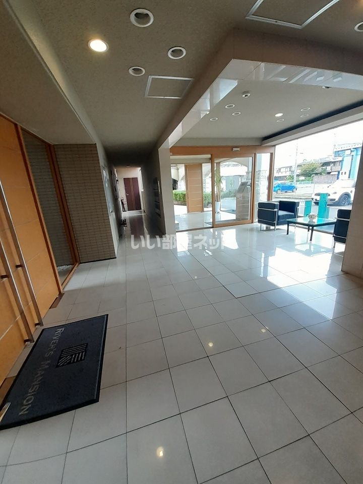 ロビー
