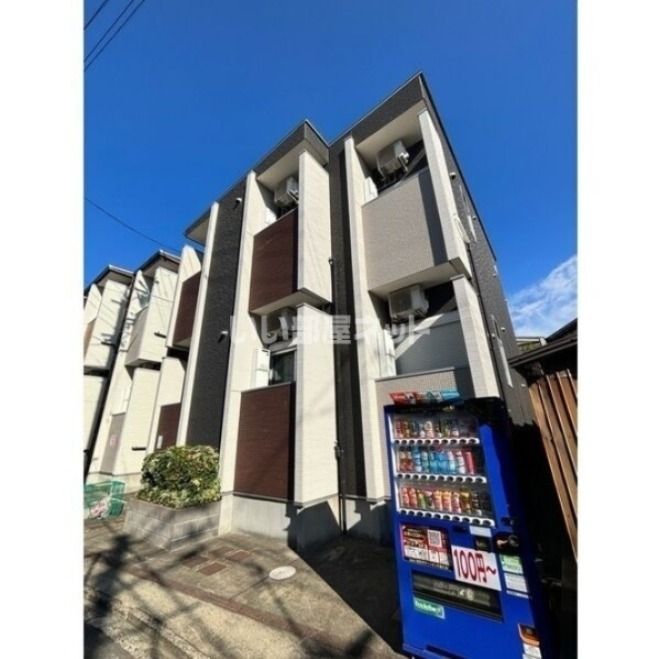 本陣駅より徒歩11分 築11年11ヶ月 2階建の賃貸物件