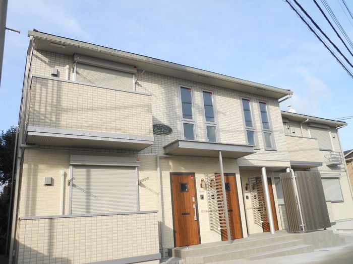 カーサ ヴェニールの外観画像