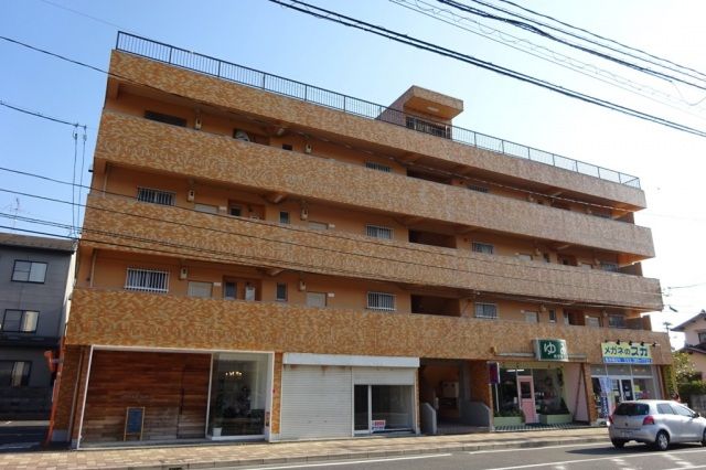 山﨑ビルの外観画像