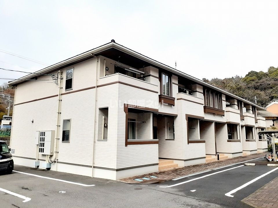 クレモンティーヌS Aの外観画像