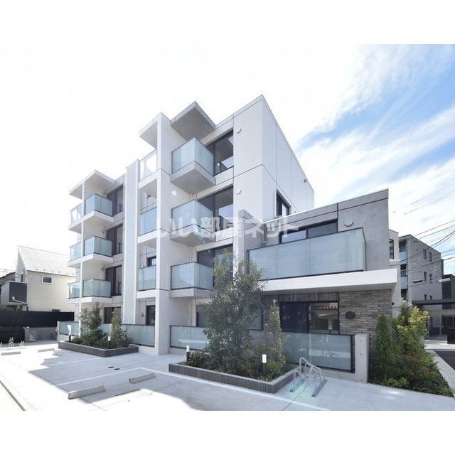 グランパセオ駒沢大学の外観画像