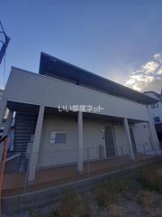 アジーロ コートの外観画像