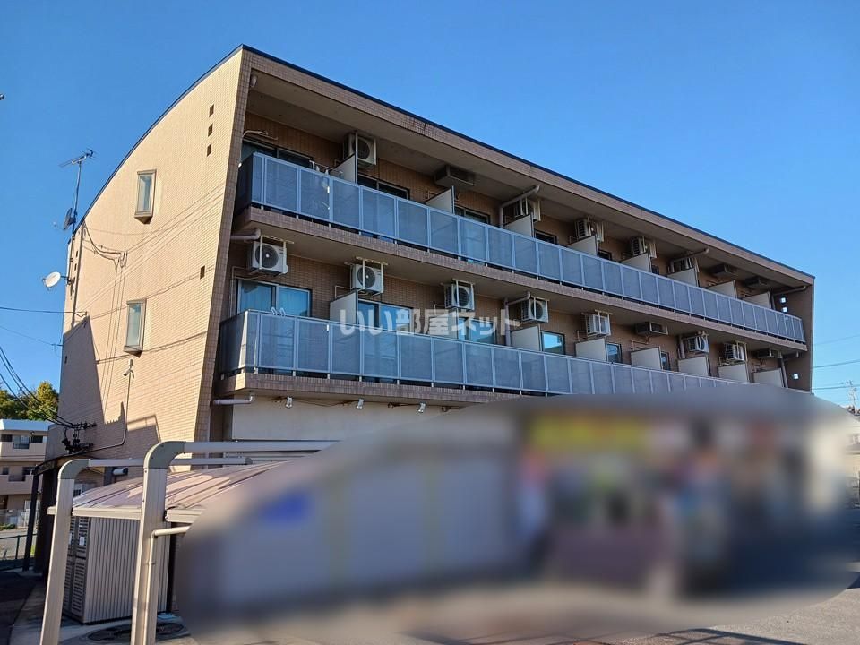 名張駅より徒歩13分 築24年10ヶ月 3階建の賃貸物件