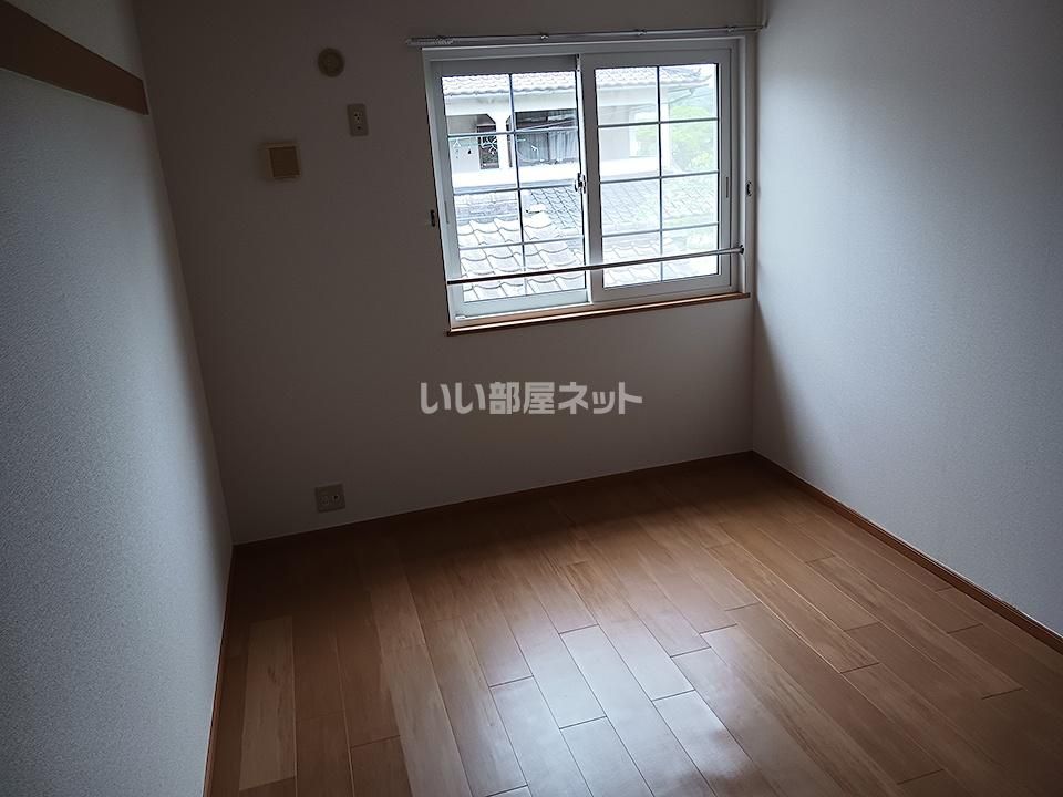 ベッドルーム
