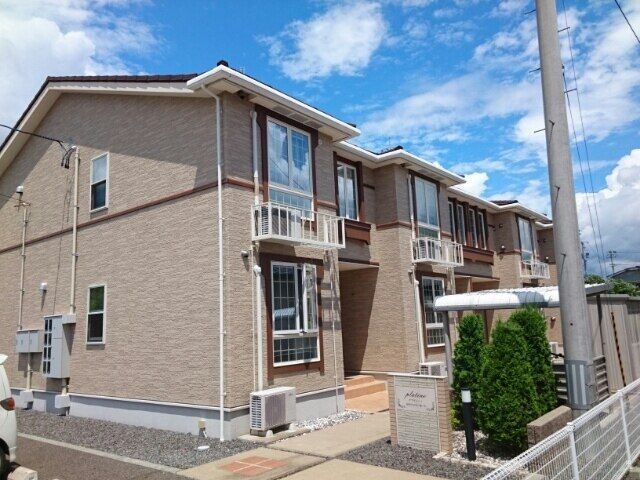 遠野駅より徒歩9分 築12年8ヶ月 2階建の賃貸物件