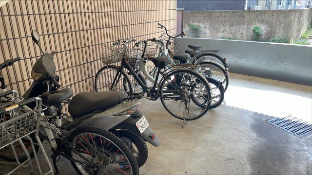 その他