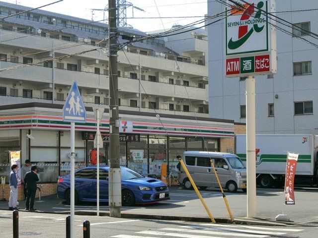 近くに施設あり