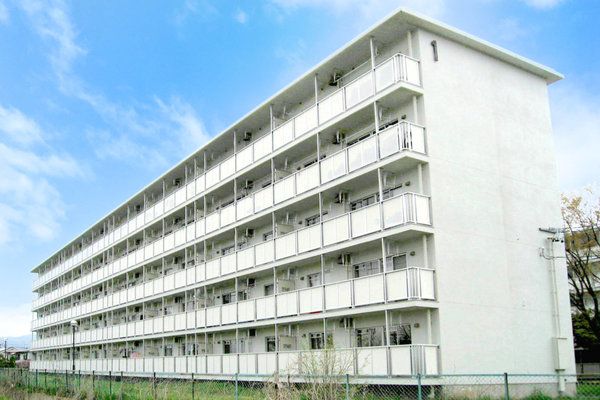 ビレッジハウス柳原1号棟の外観画像