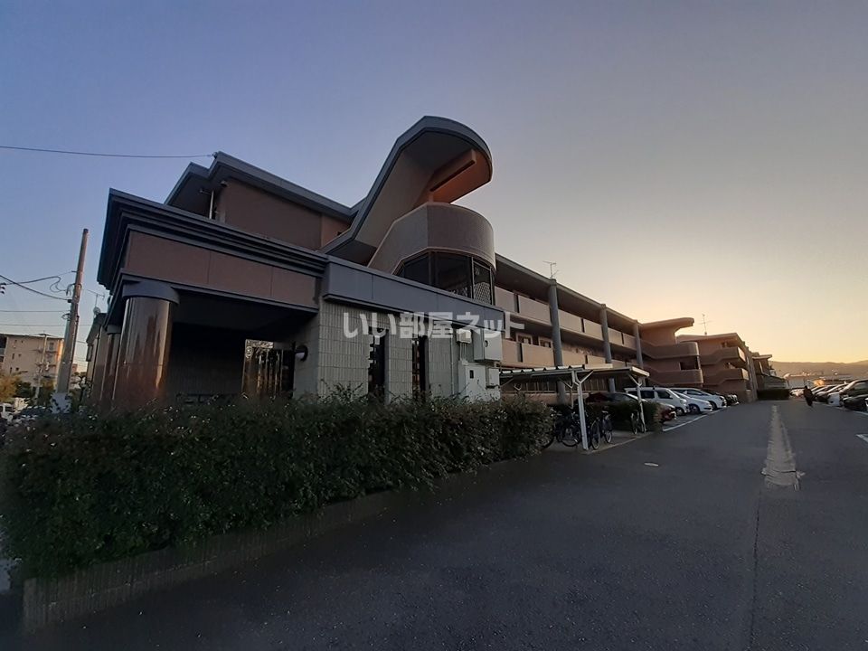 吟泉弐番館の外観画像