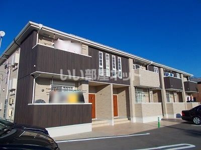 ラップウイングの外観画像