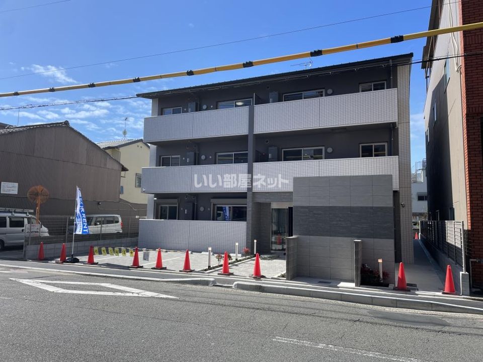 グランジェ リサーチパーク イーストの外観画像