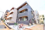 カーサ ミラの外観