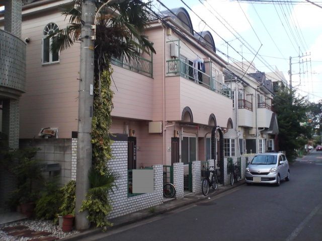 ペアパレス志木A棟の外観画像