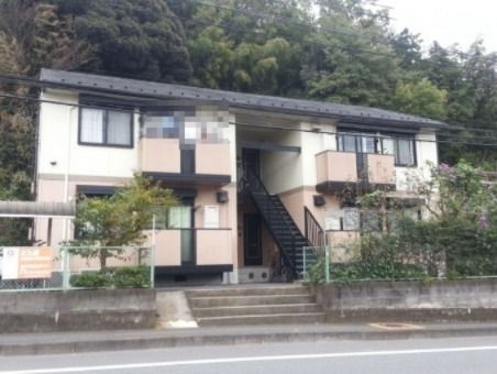 ストークコートの外観画像