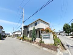 アッヴェニーレ A棟の外観画像
