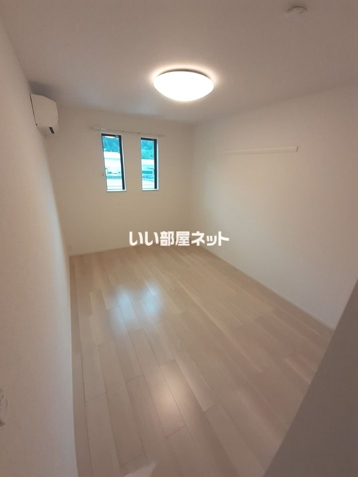 ベッドルーム