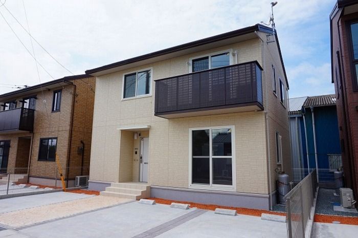D-house川成島(ディーハウスカワナリジマ) C棟の外観画像