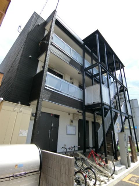 リブリ・新宿の外観画像