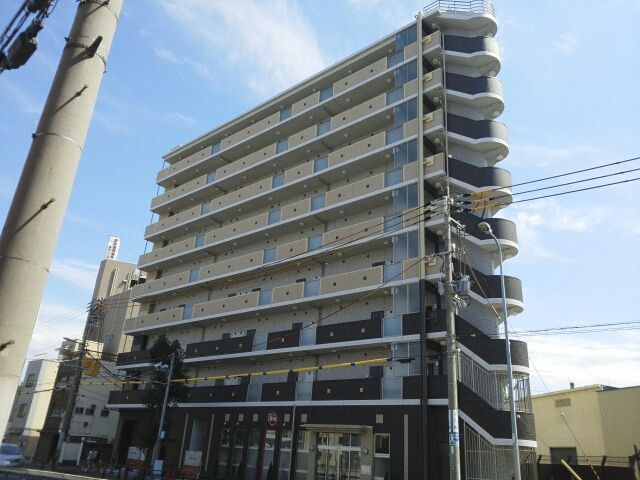 プリムローズ アヴェニューの外観画像