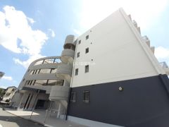 アメージンググレイスの外観画像