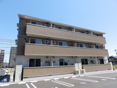 ウィルコート小郡給領町 C・D C棟の外観画像